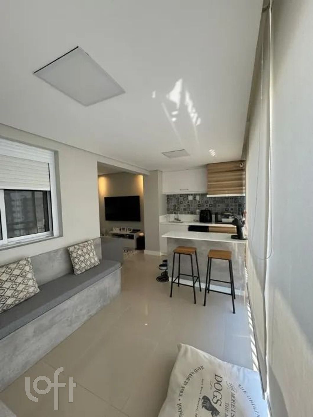 Apartamento à venda em Picanço com 68 m², 2 quarto