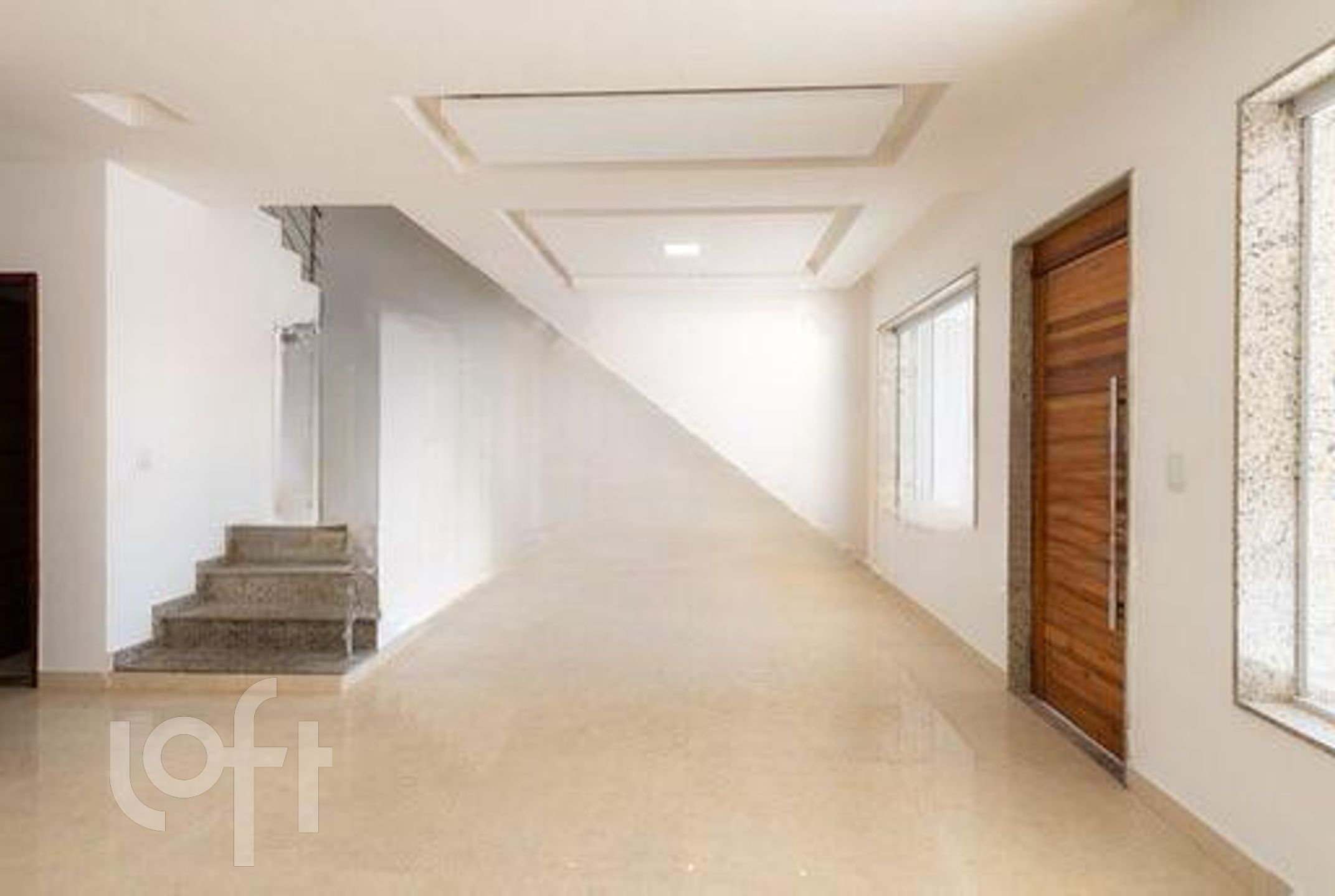 Casa à venda com 3 quartos, 360m² - Foto 2