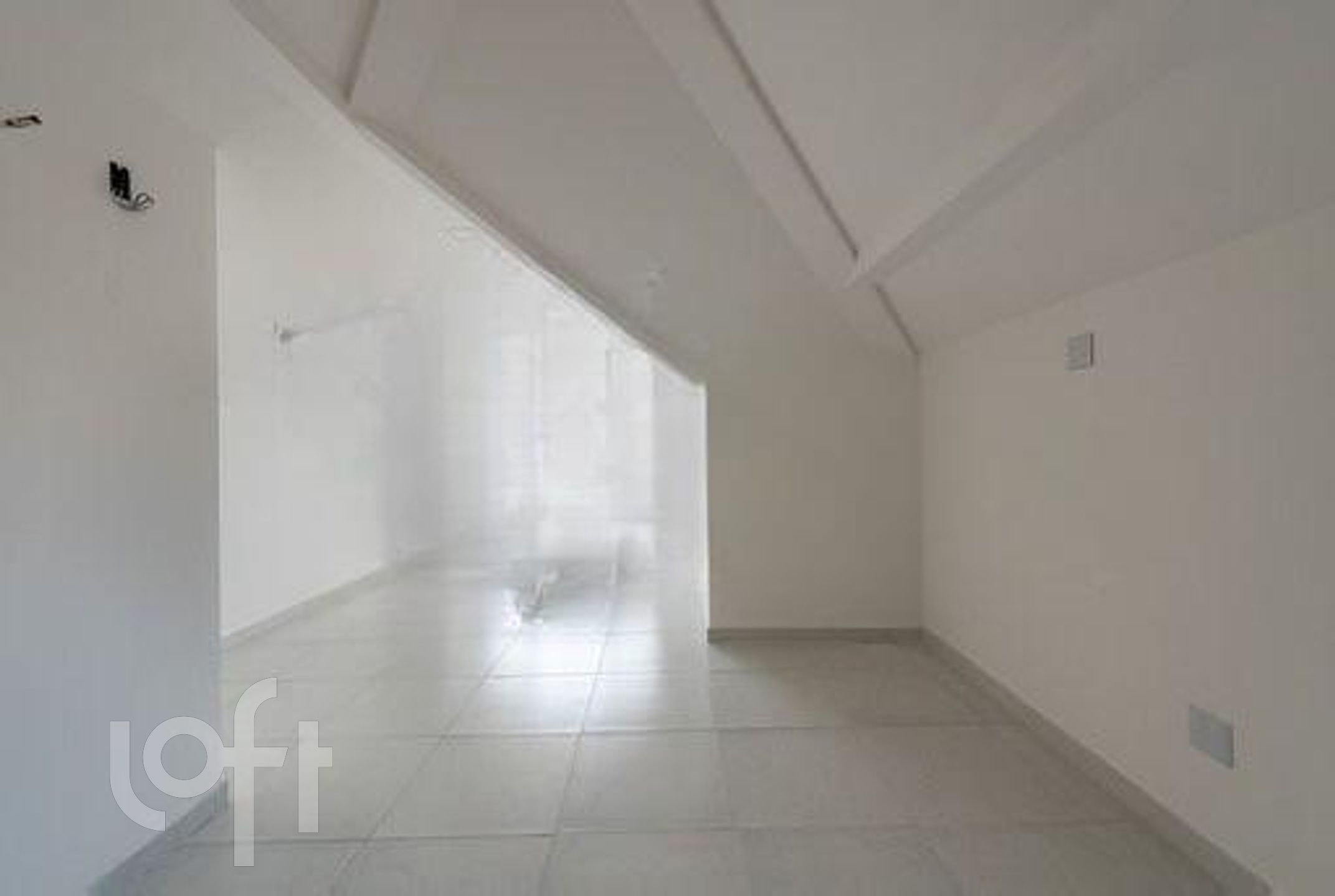 Casa à venda com 3 quartos, 360m² - Foto 10