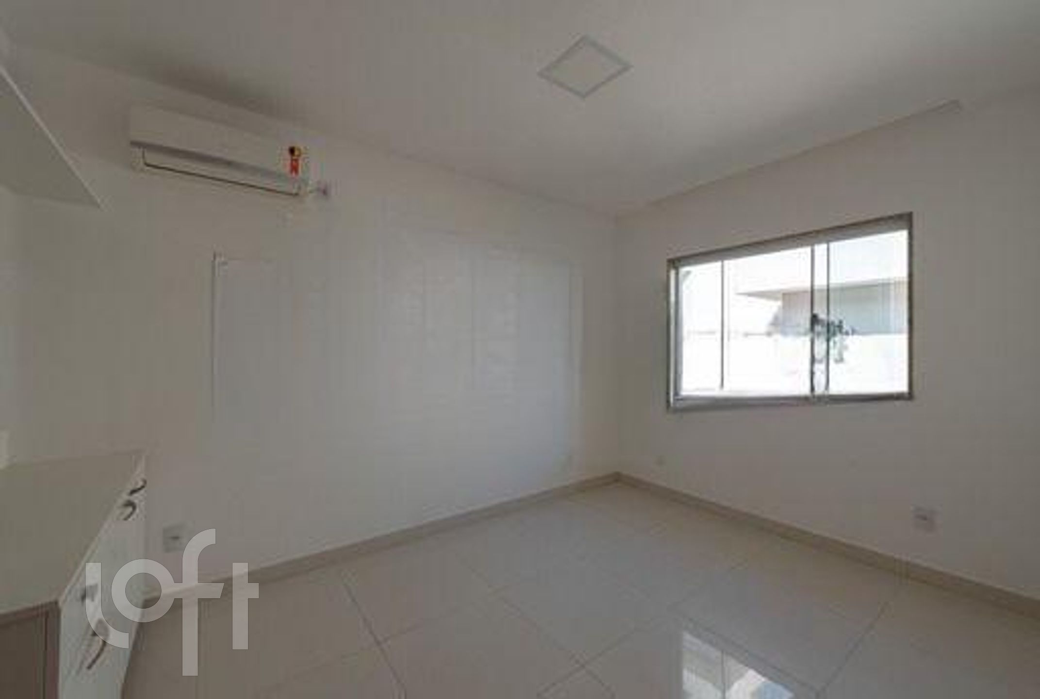 Casa à venda com 3 quartos, 360m² - Foto 25