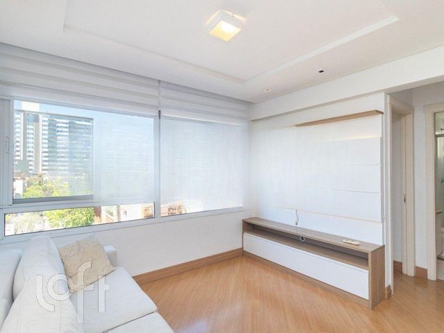 Apartamento com 65m², 2 dormitórios, 1 suíte, 1 vaga, Menino Deus em Porto Alegre