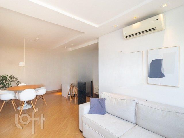 Apartamento com 65m², 2 dormitórios, 1 suíte, 1 vaga, Menino Deus em Porto Alegre