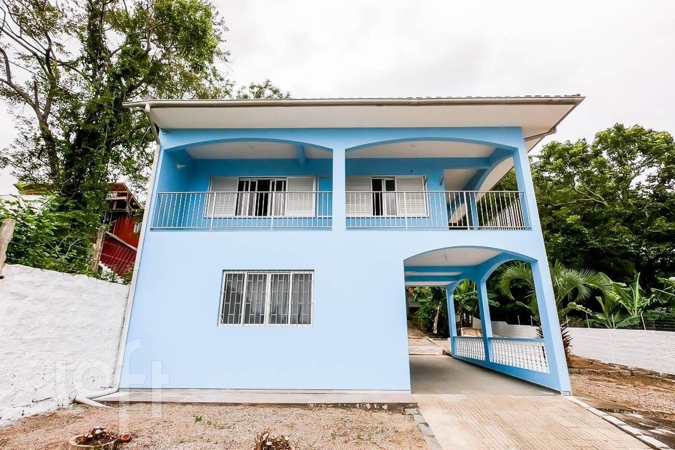 Casa à venda em Centro com 150 m², 2 quartos, 1 suíte, 2 vagas