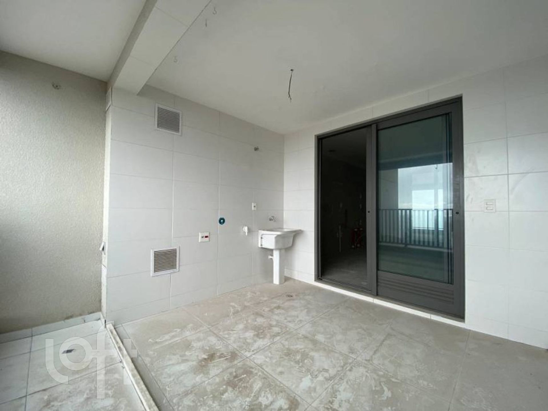 Apartamento à venda com 4 quartos, 275m² - Foto 11