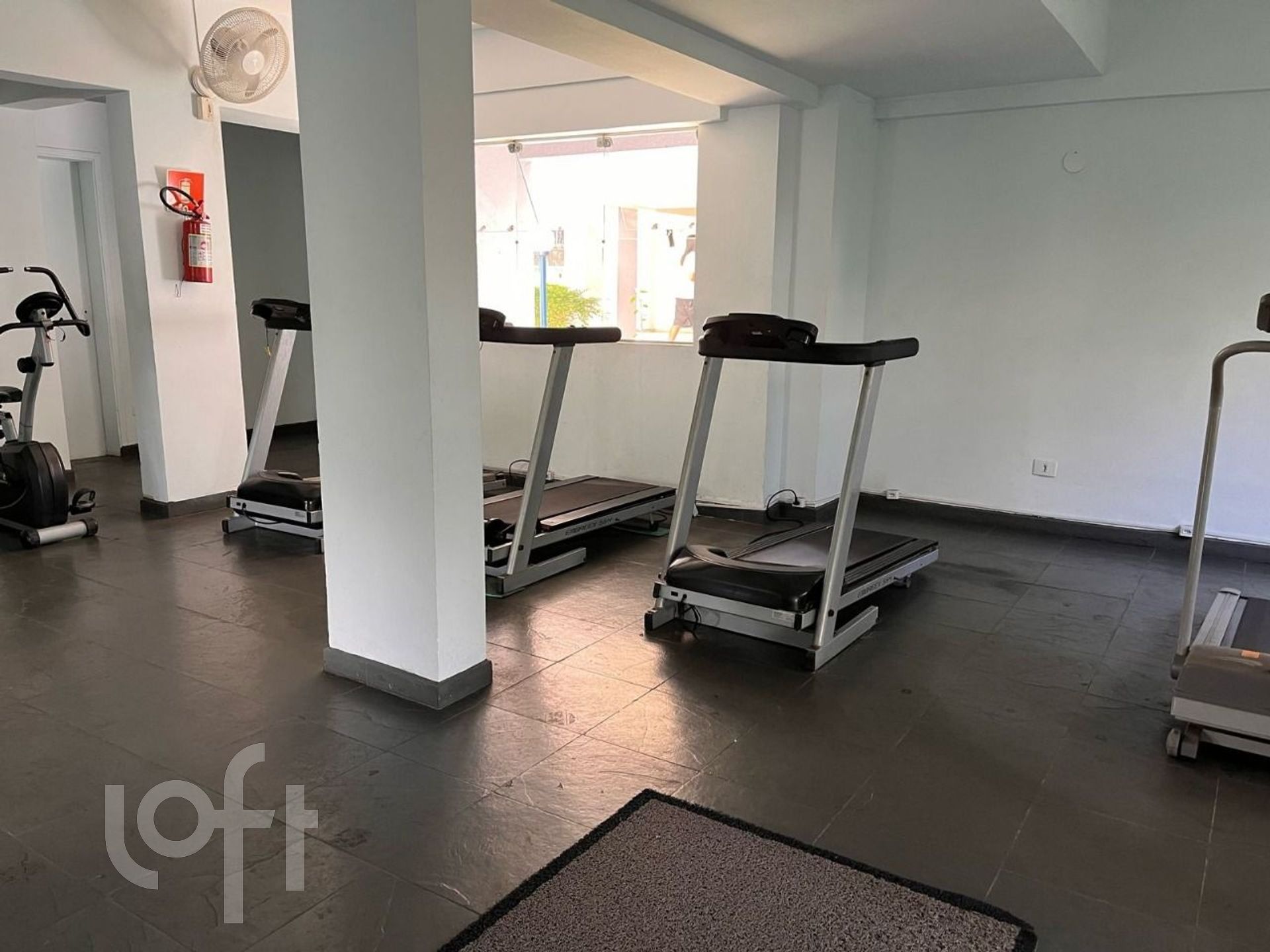 Apartamento à venda com 2 quartos, 55m² - Foto 19