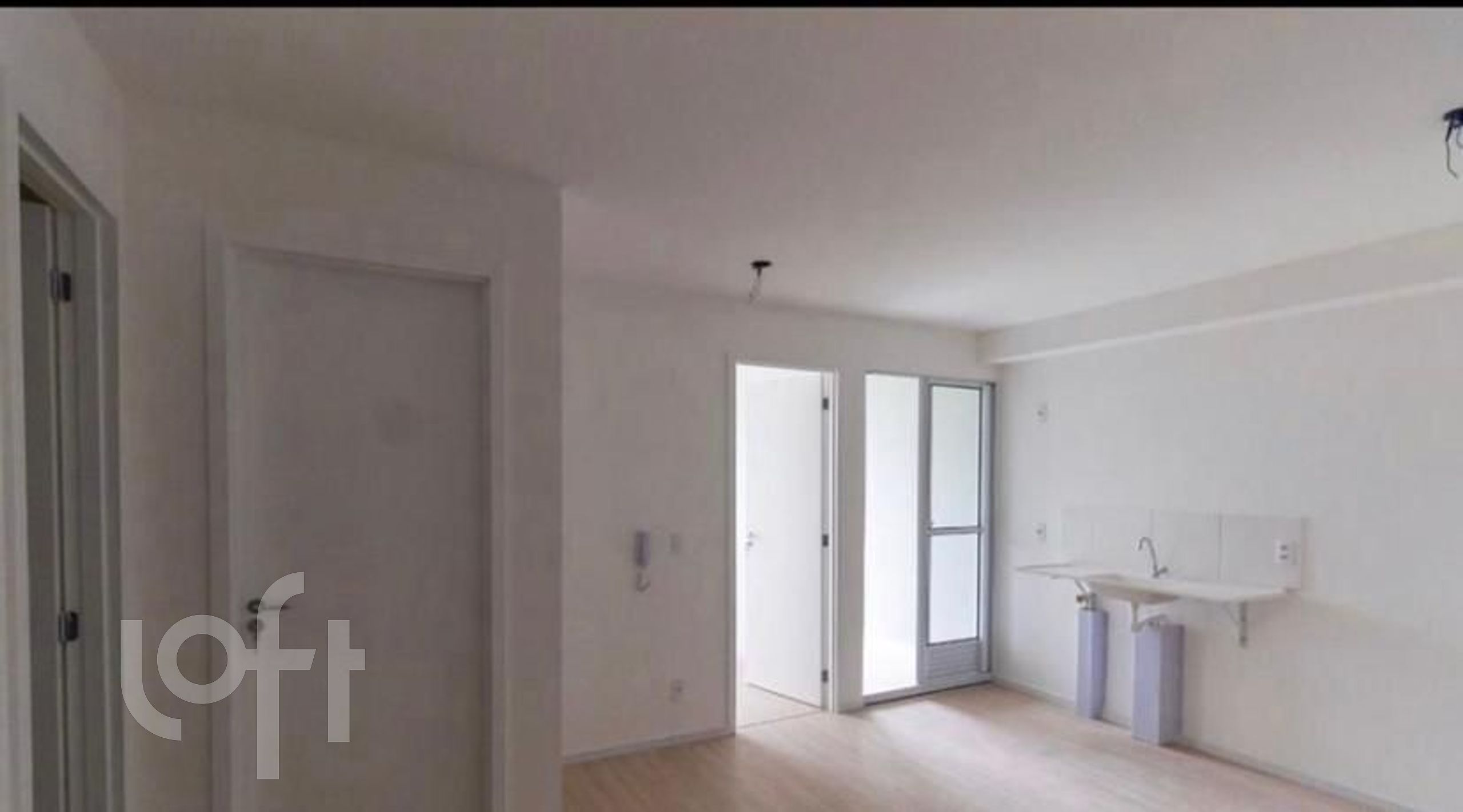 Apartamento à venda com 2 quartos, 39m² - Foto 4