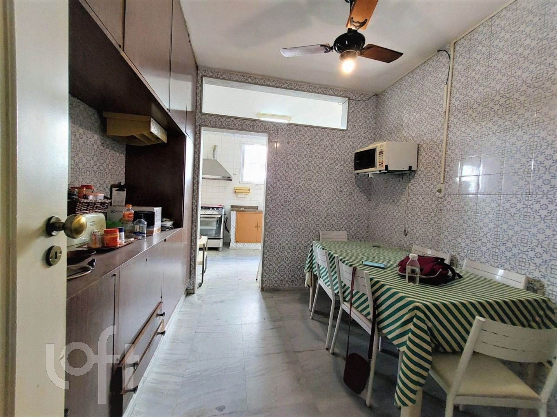 Apartamento à venda com 4 quartos, 250m² - Foto 18