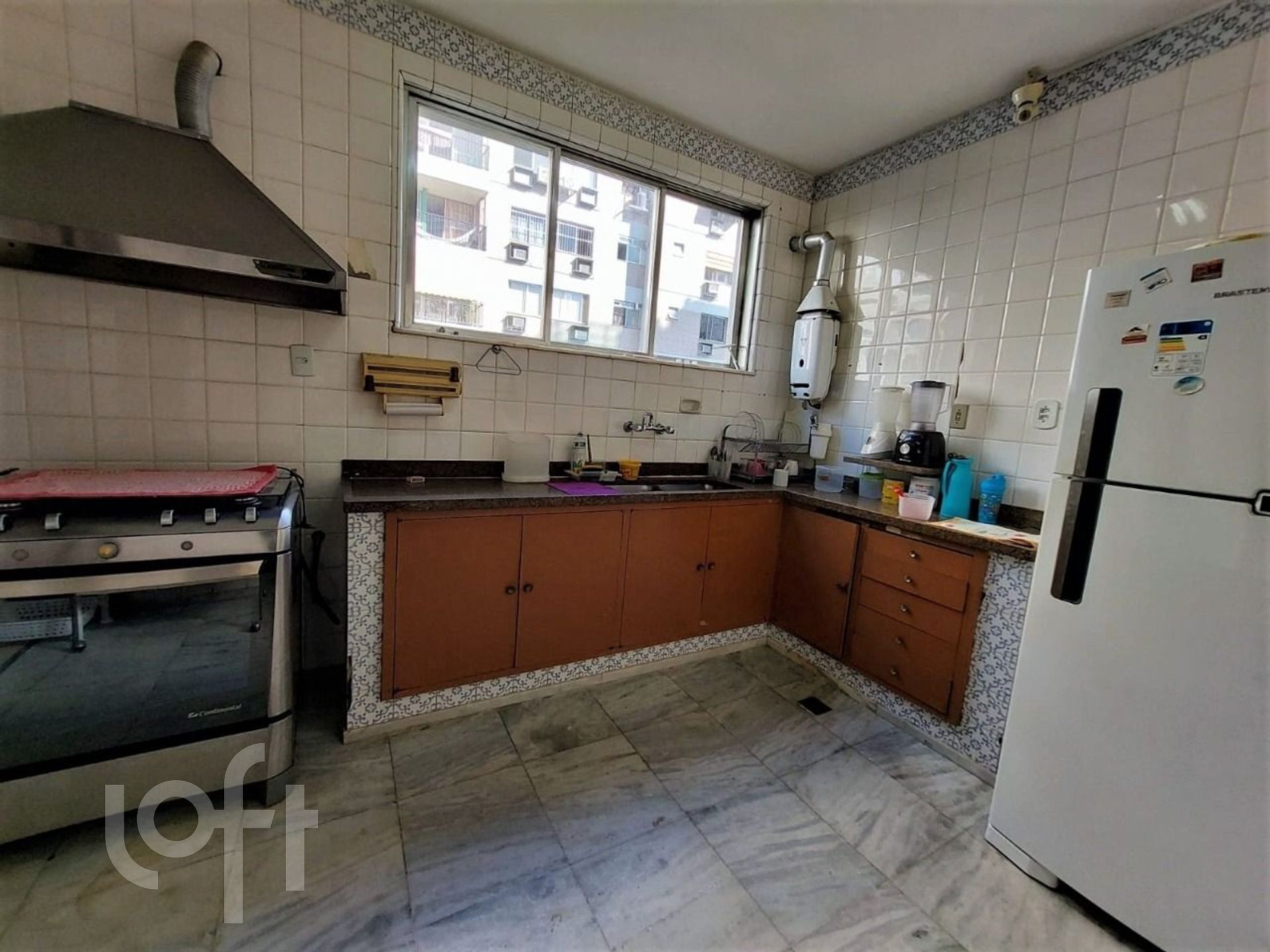 Apartamento à venda com 4 quartos, 250m² - Foto 20