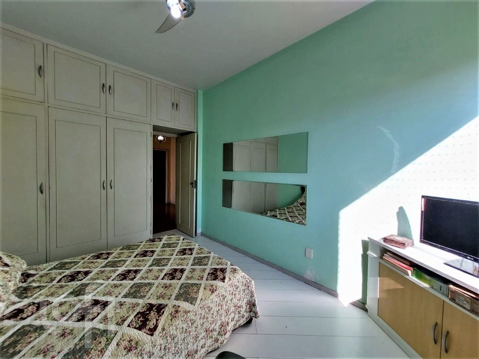 Apartamento à venda com 4 quartos, 250m² - Foto 15