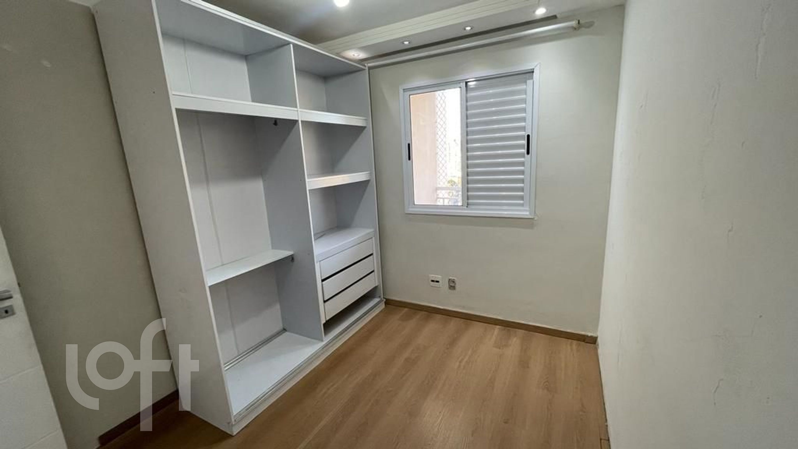 Apartamento à venda com 2 quartos, 68m² - Foto 20