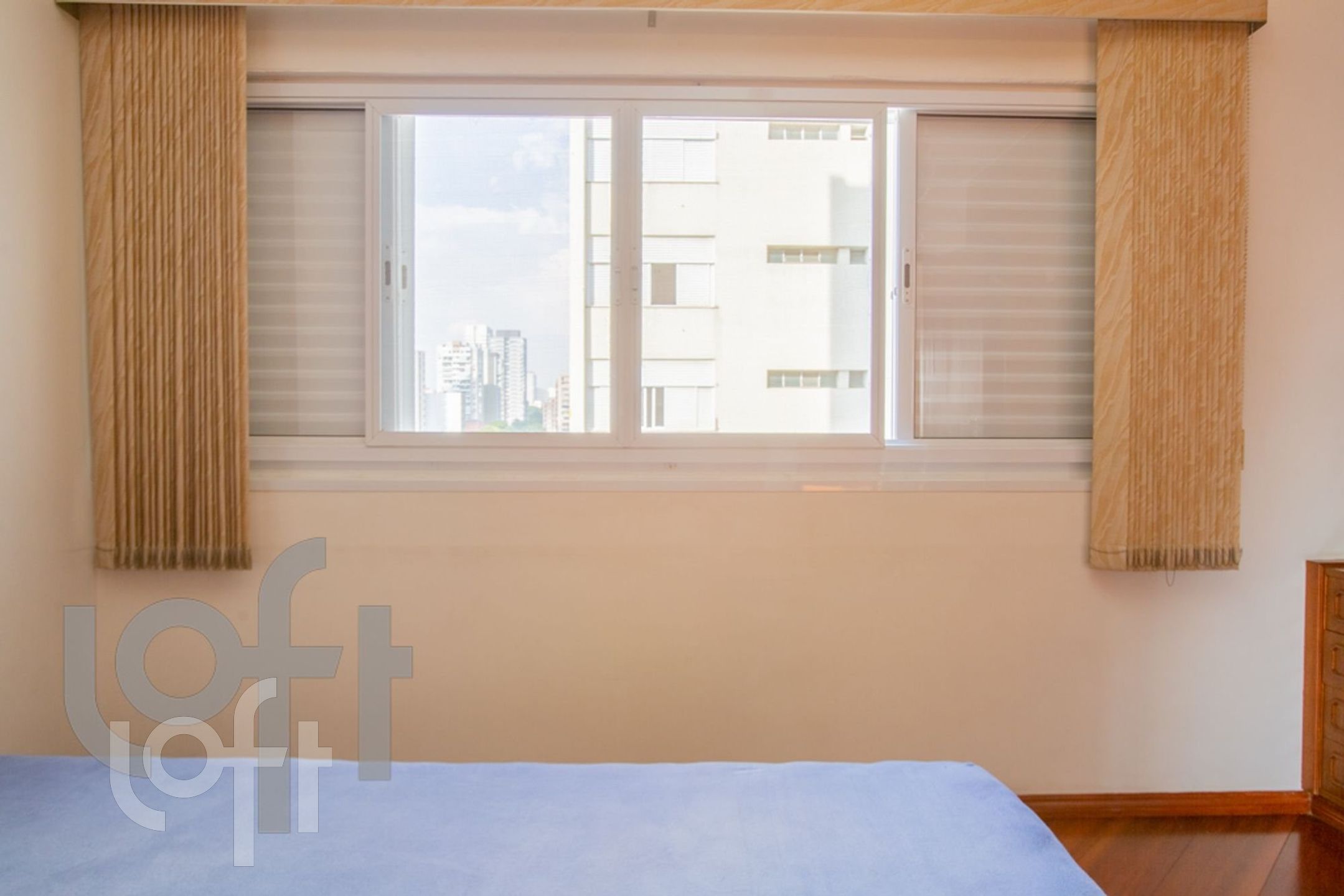 Apartamento à venda com 3 quartos, 180m² - Foto 6