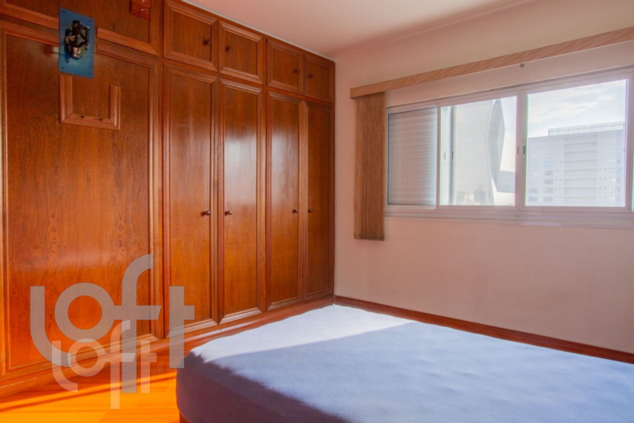 Apartamento à venda com 3 quartos, 180m² - Foto 11