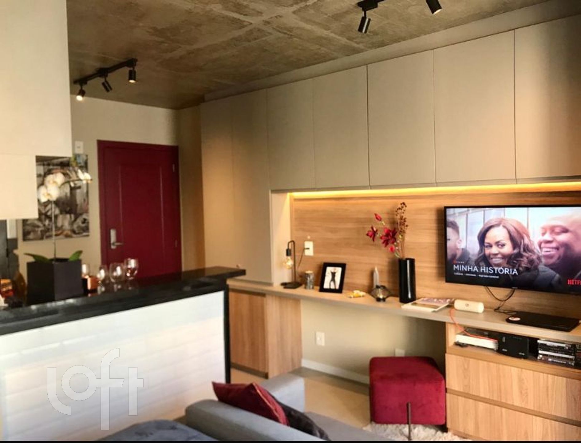 Apartamento à venda com 1 quarto, 29m² - Foto 1