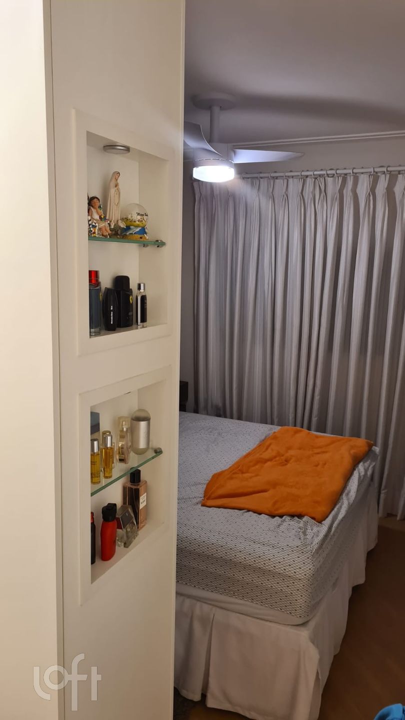 Apartamento à venda com 2 quartos, 69m² - Foto 20