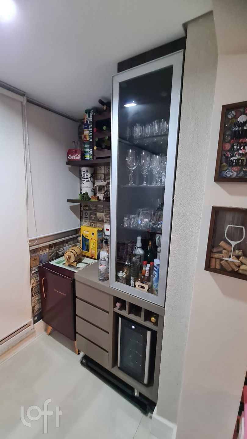 Apartamento à venda com 2 quartos, 69m² - Foto 8