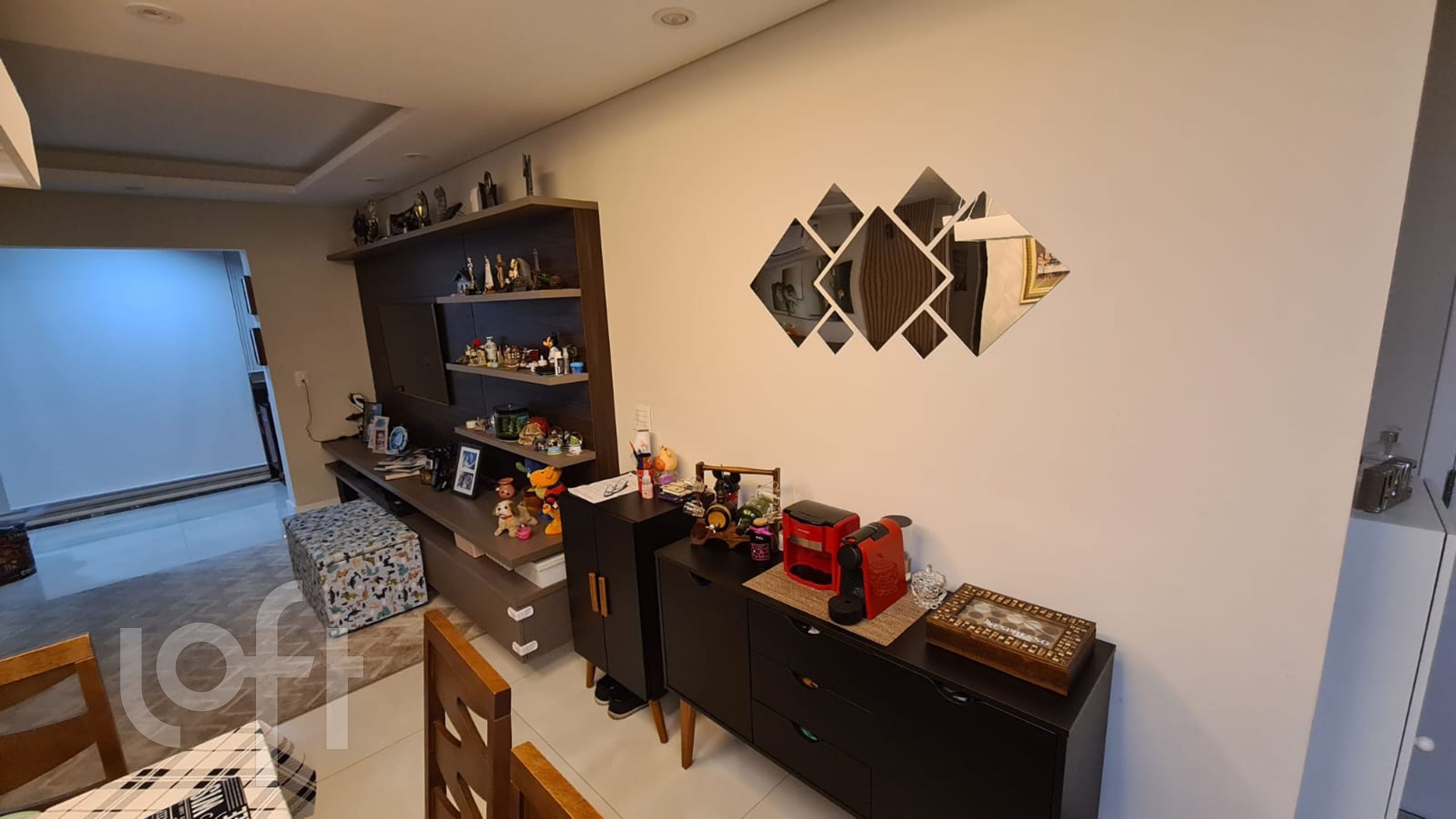 Apartamento à venda com 2 quartos, 69m² - Foto 4