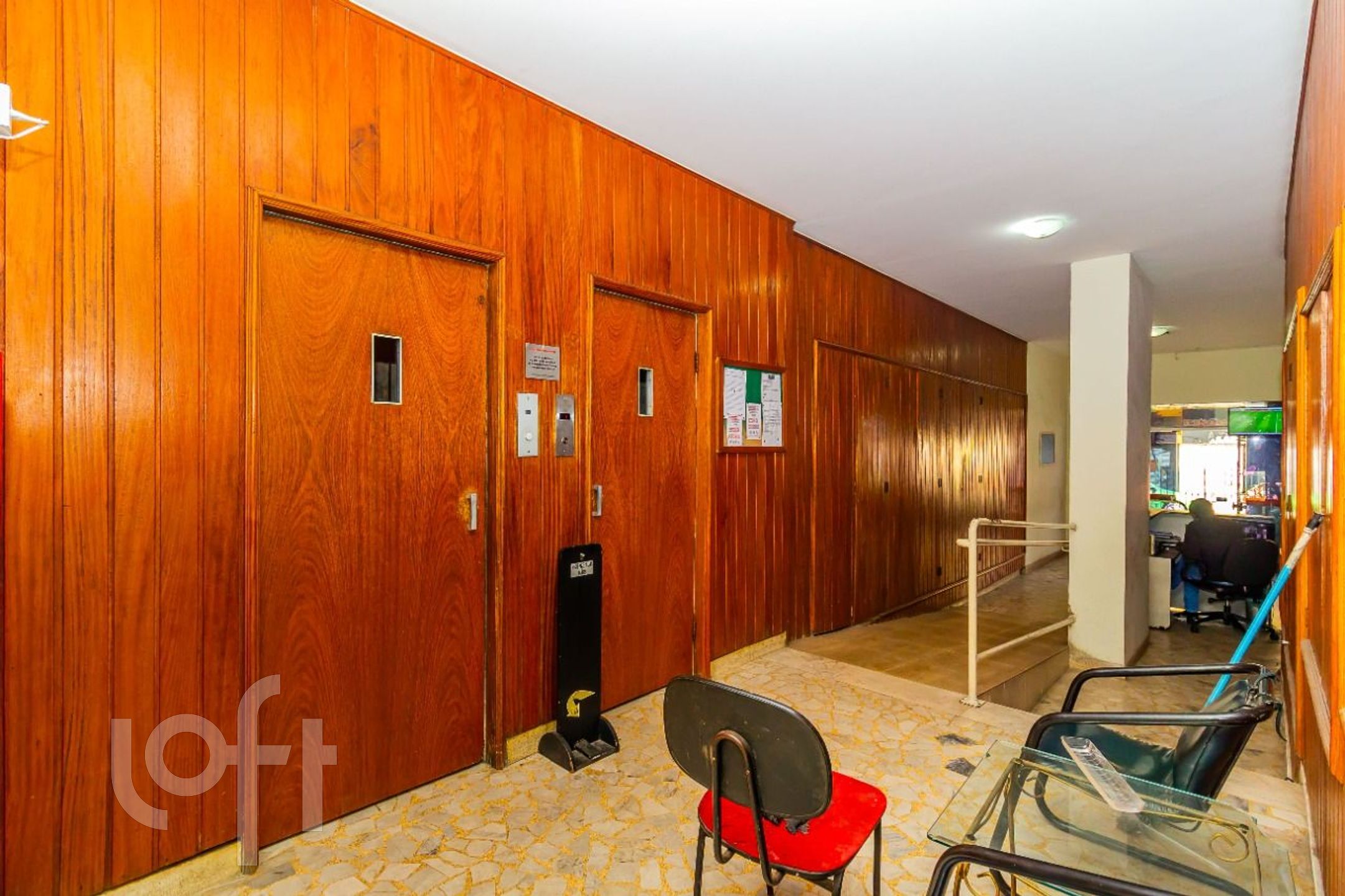 Apartamento à venda com 1 quarto, 60m² - Foto 27