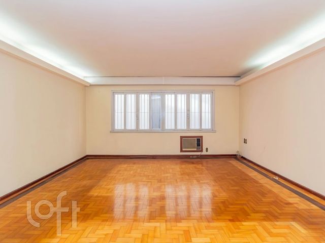 Apartamento com 120m², 3 dormitórios, 1 vaga, Santa Cecília em Porto Alegre