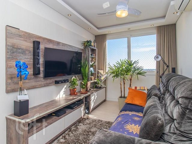 Apartamento com 59m², 2 dormitórios, 1 suíte, 1 vaga, São João em Porto Alegre