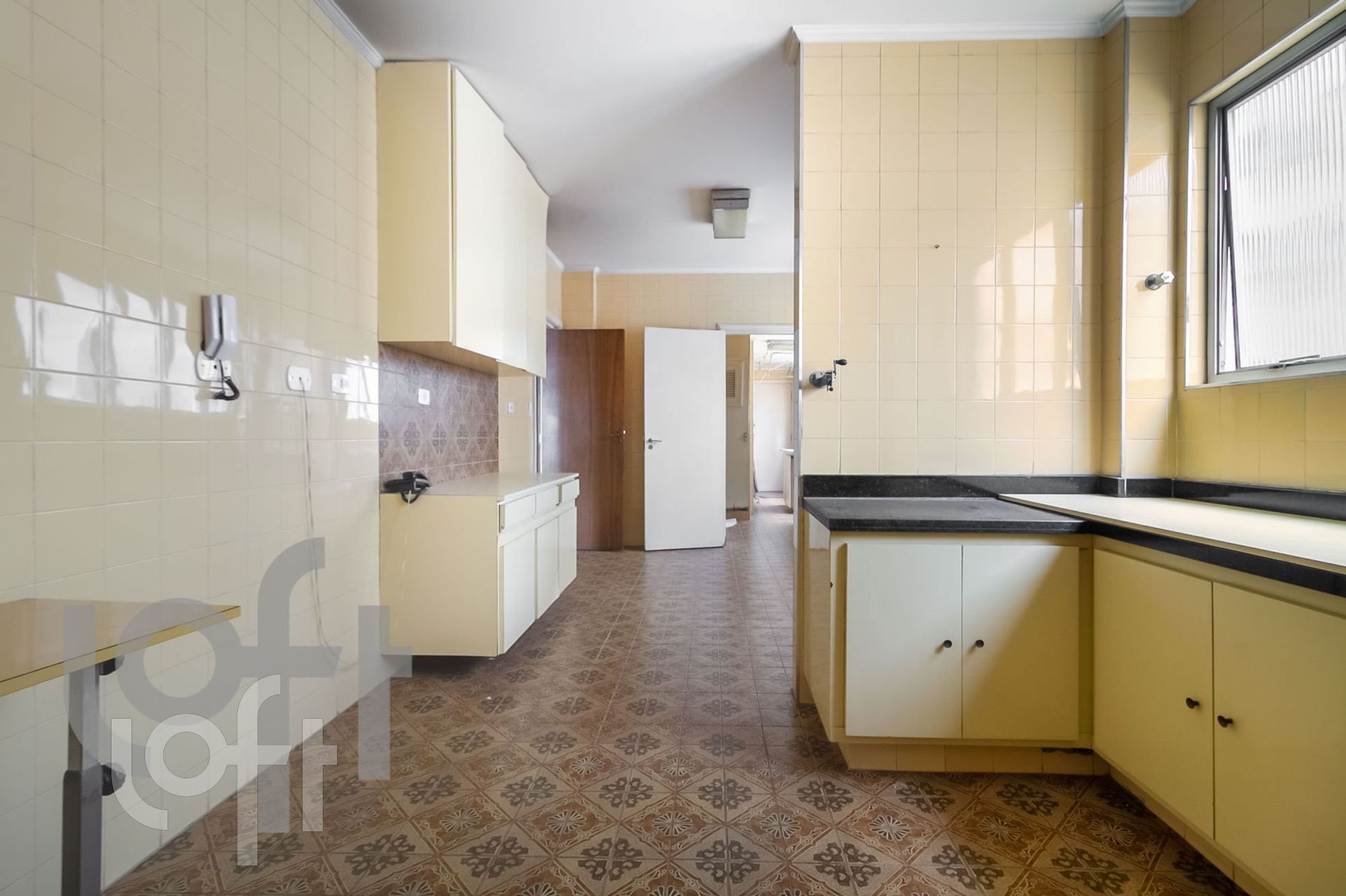 Apartamento à venda com 3 quartos, 210m² - Foto 8