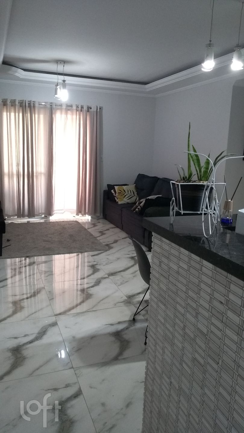 Apartamento à venda com 3 quartos, 79m² - Foto 3