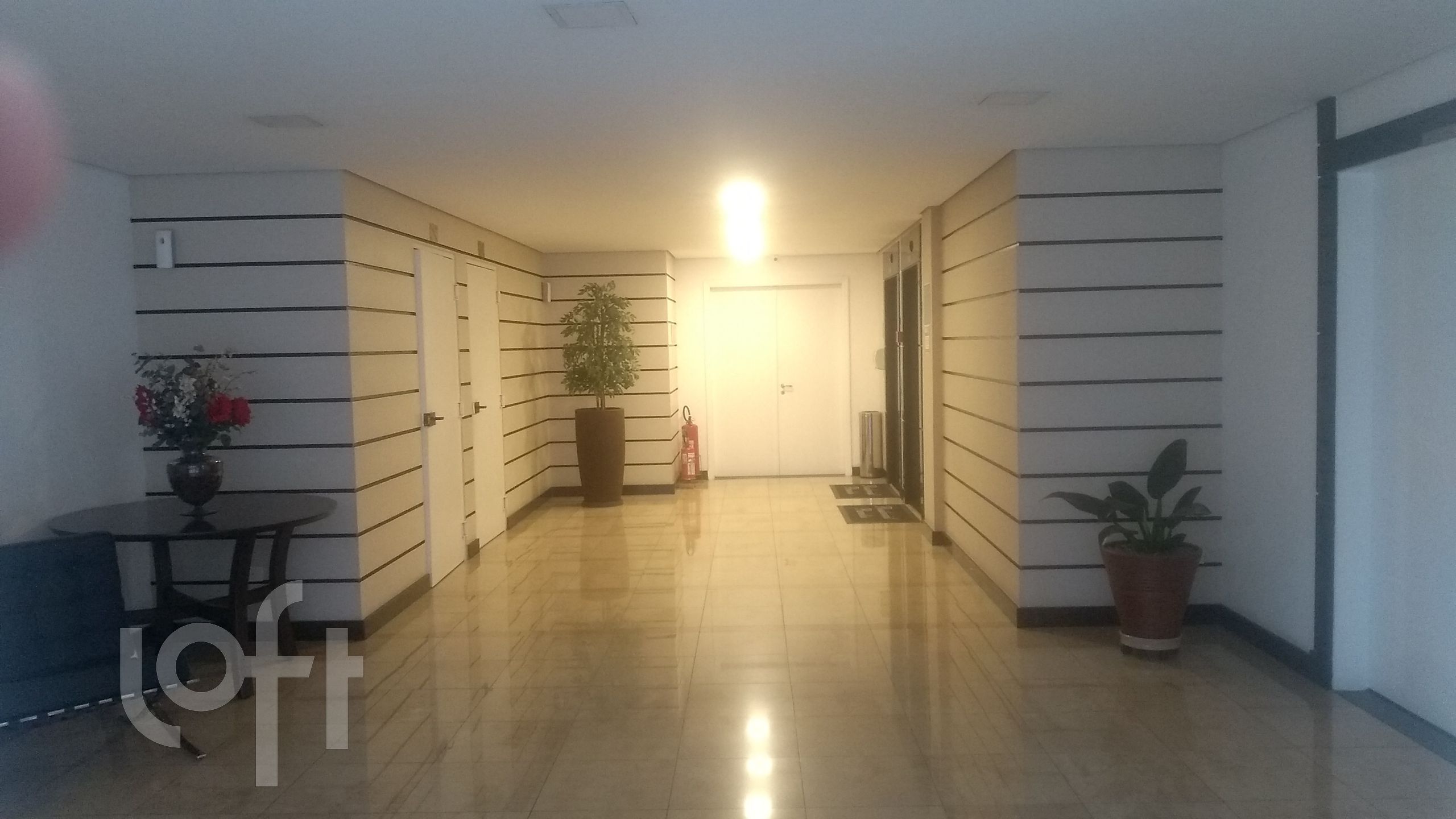 Apartamento à venda com 3 quartos, 79m² - Foto 25