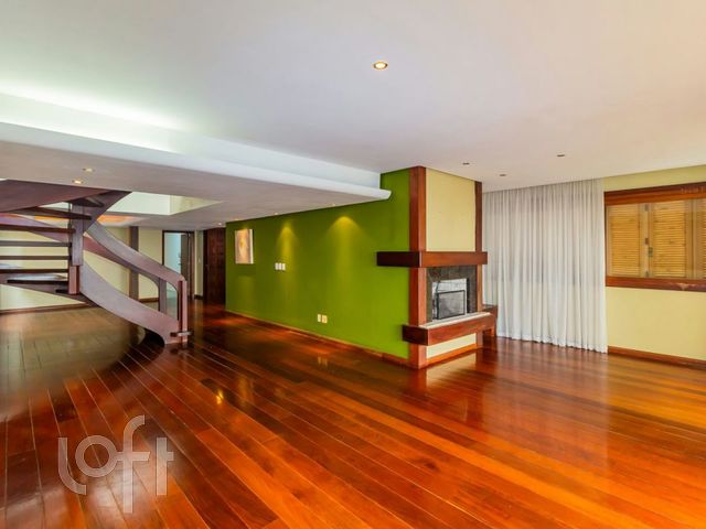 Apartamento com 341m², 5 dormitórios, 1 suíte, 2 vagas, Petrópolis em Porto Alegre