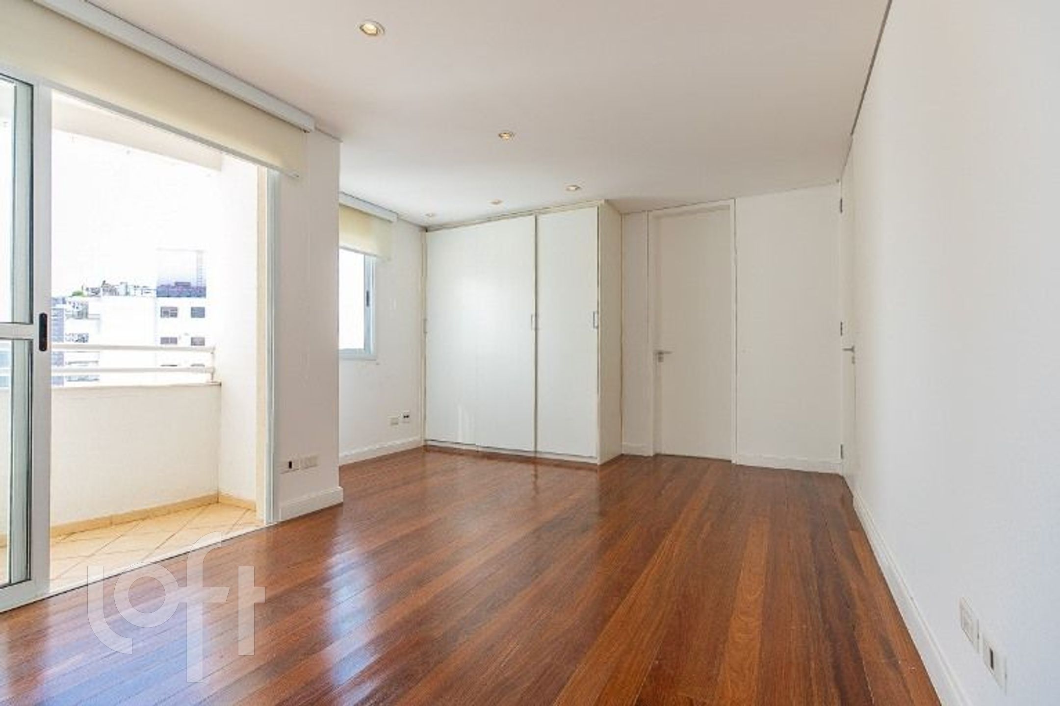 Apartamento à venda com 2 quartos, 180m² - Foto 8