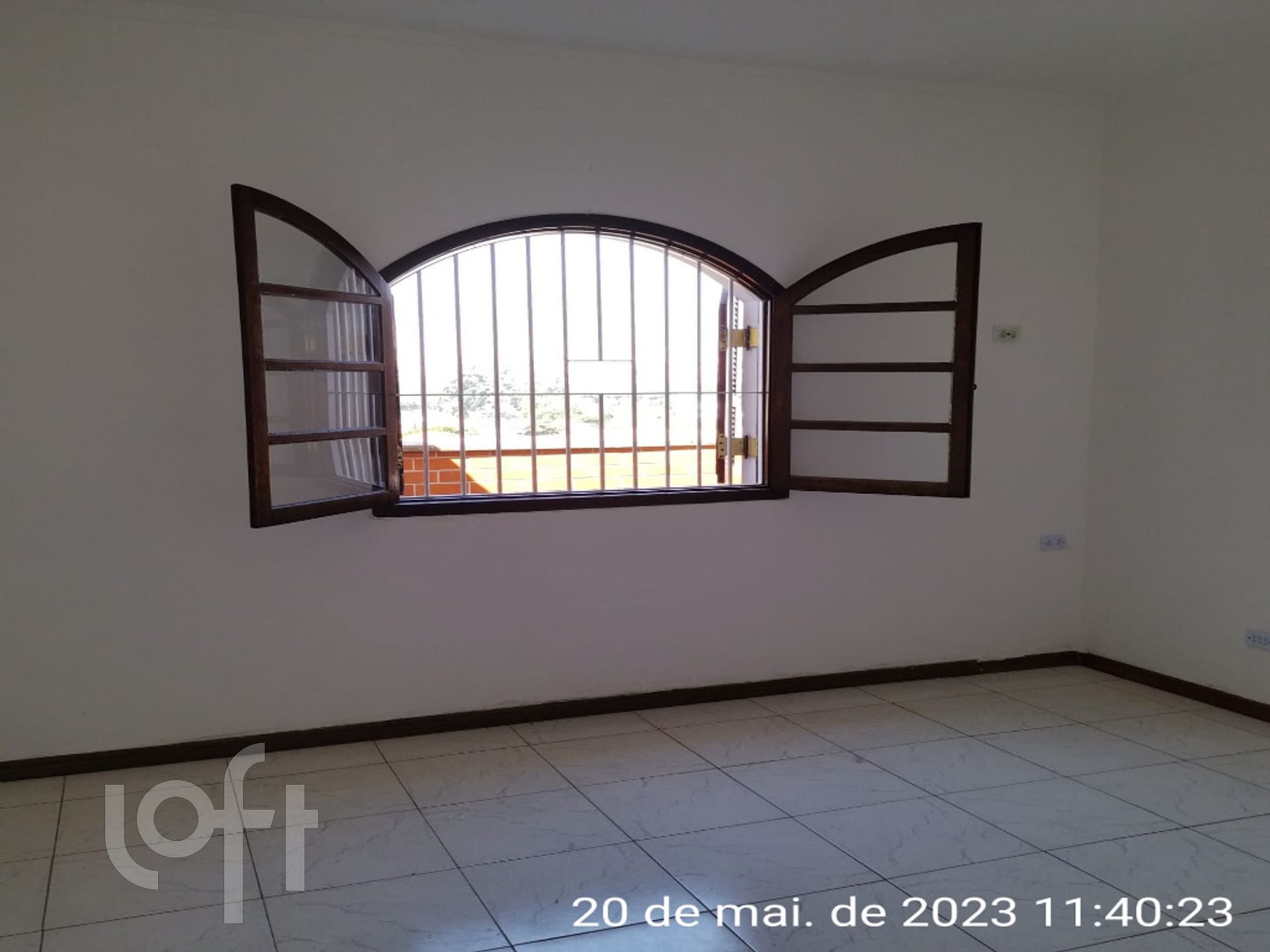 Casa à venda com 4 quartos, 380m² - Foto 6