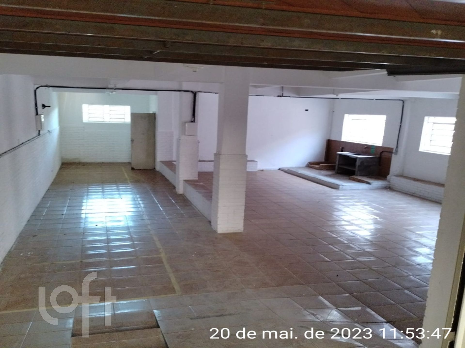 Casa à venda com 4 quartos, 380m² - Foto 21