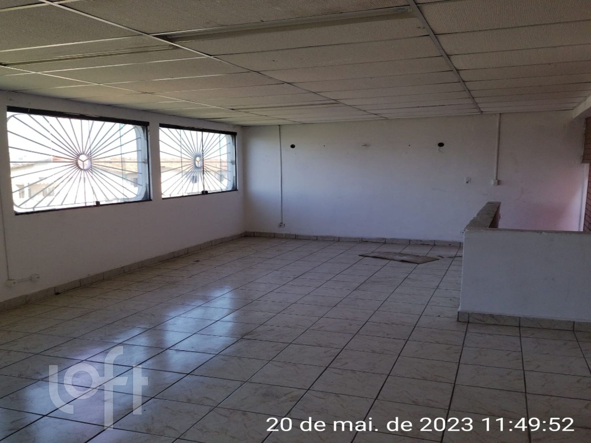 Casa à venda com 4 quartos, 380m² - Foto 16