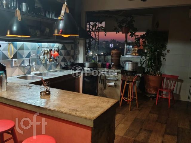 Apartamento com 136m², 3 dormitórios, Rio Branco em Porto Alegre