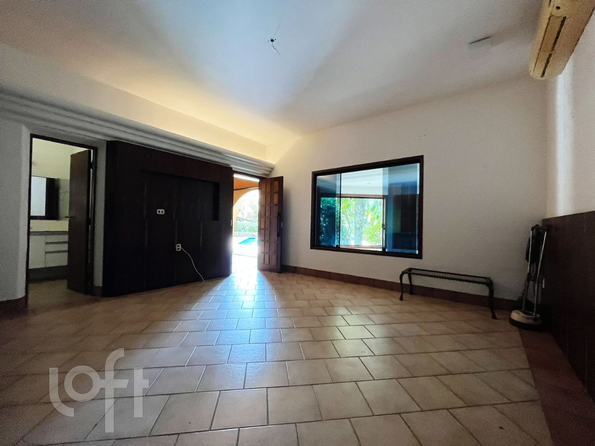 Casa de Condomínio à venda com 4 quartos, 950m² - Foto 24