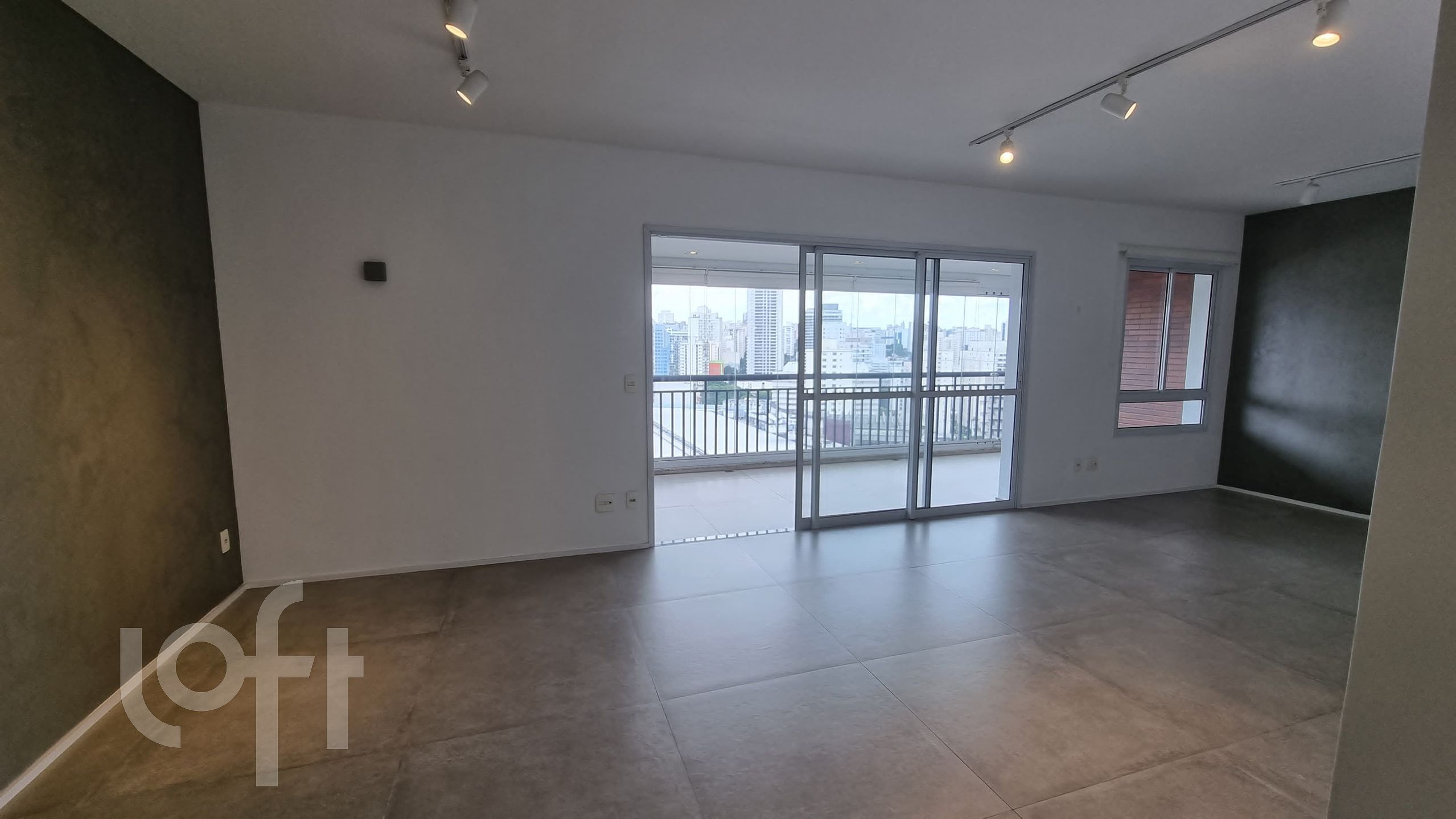 Apartamento à venda em Água Branca com 128 m², 2 q