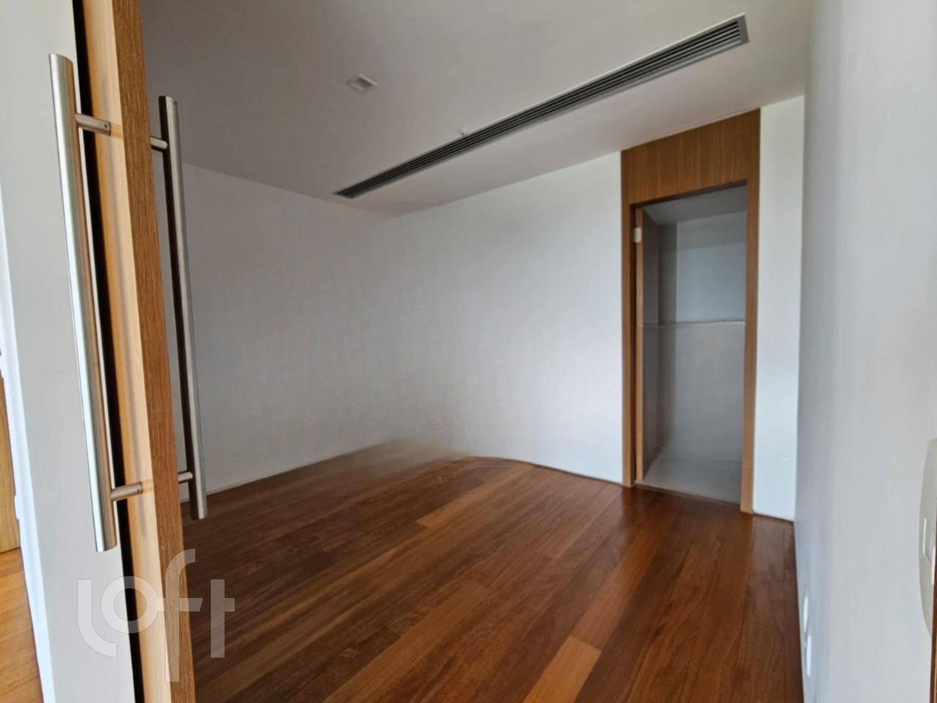 Apartamento à venda com 2 quartos, 131m² - Foto 11