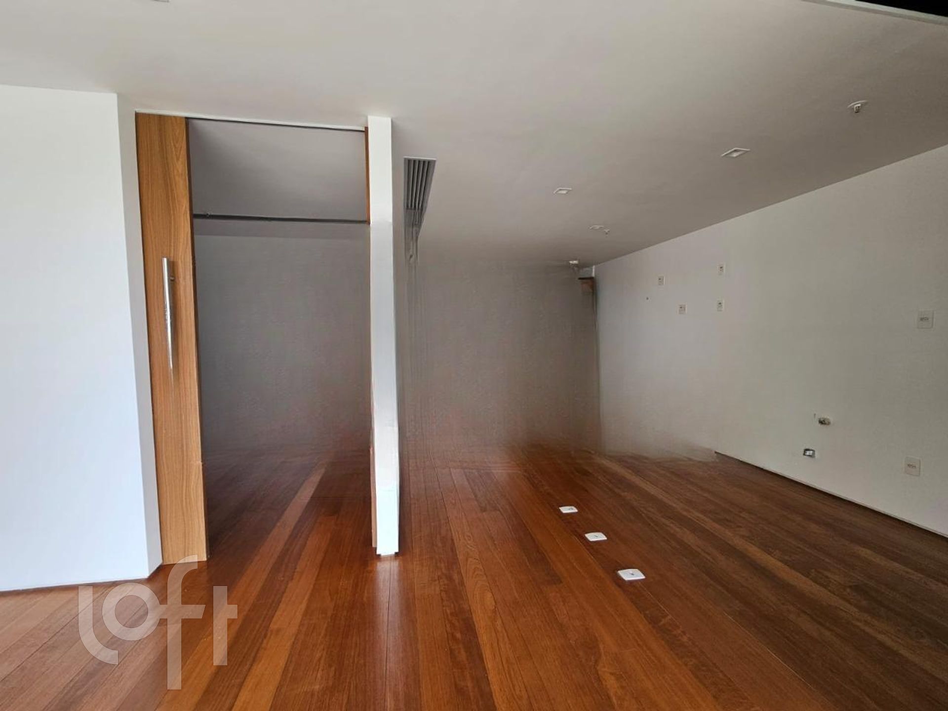 Apartamento à venda com 2 quartos, 131m² - Foto 8