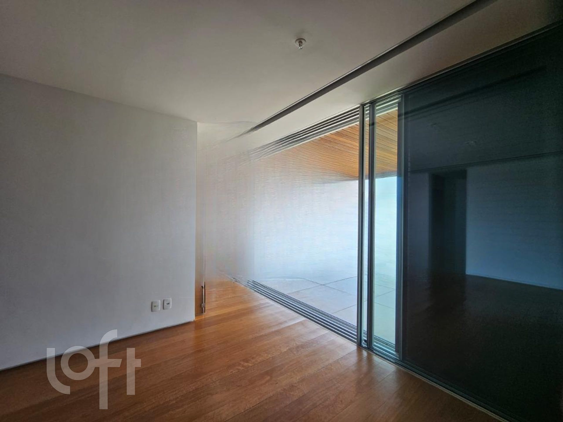 Apartamento à venda com 2 quartos, 131m² - Foto 3