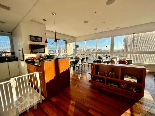 Apartamento com 94m², 2 dormitórios, 2 suítes, 2 vagas, Petrópolis em Porto Alegre