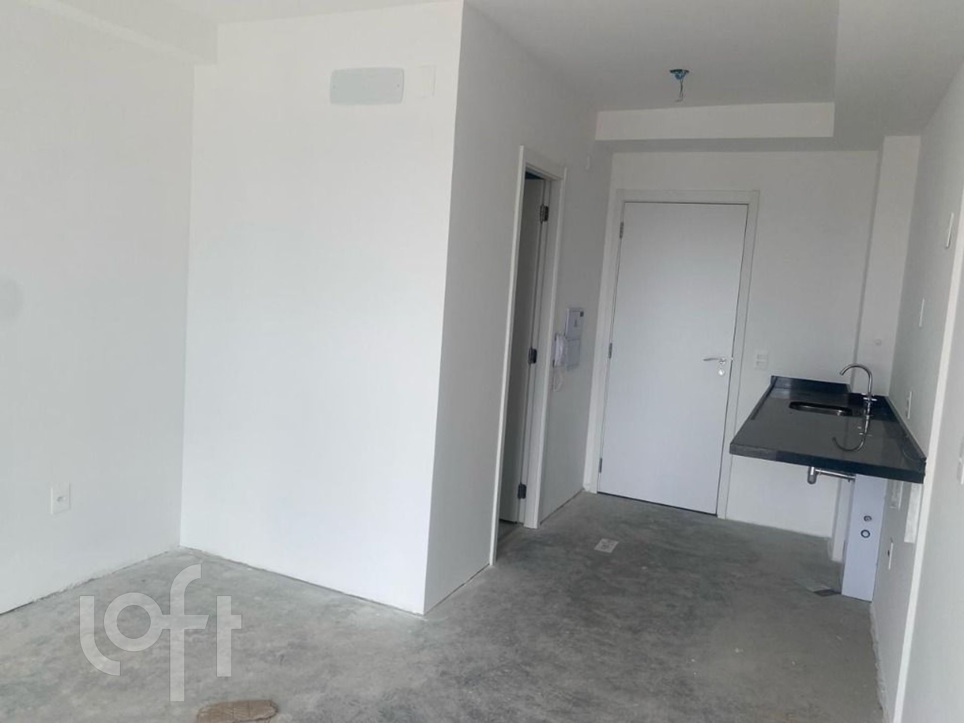 Apartamento à venda com 1 quarto, 30m² - Foto 6