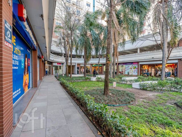 Apartamento com 65m², 2 dormitórios, 1 suíte, 1 vaga, Cidade Baixa em Porto Alegre