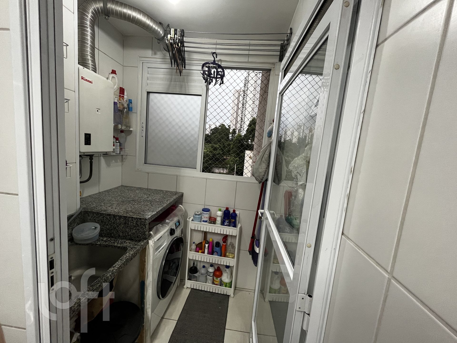 Apartamento à venda com 2 quartos, 64m² - Foto 19