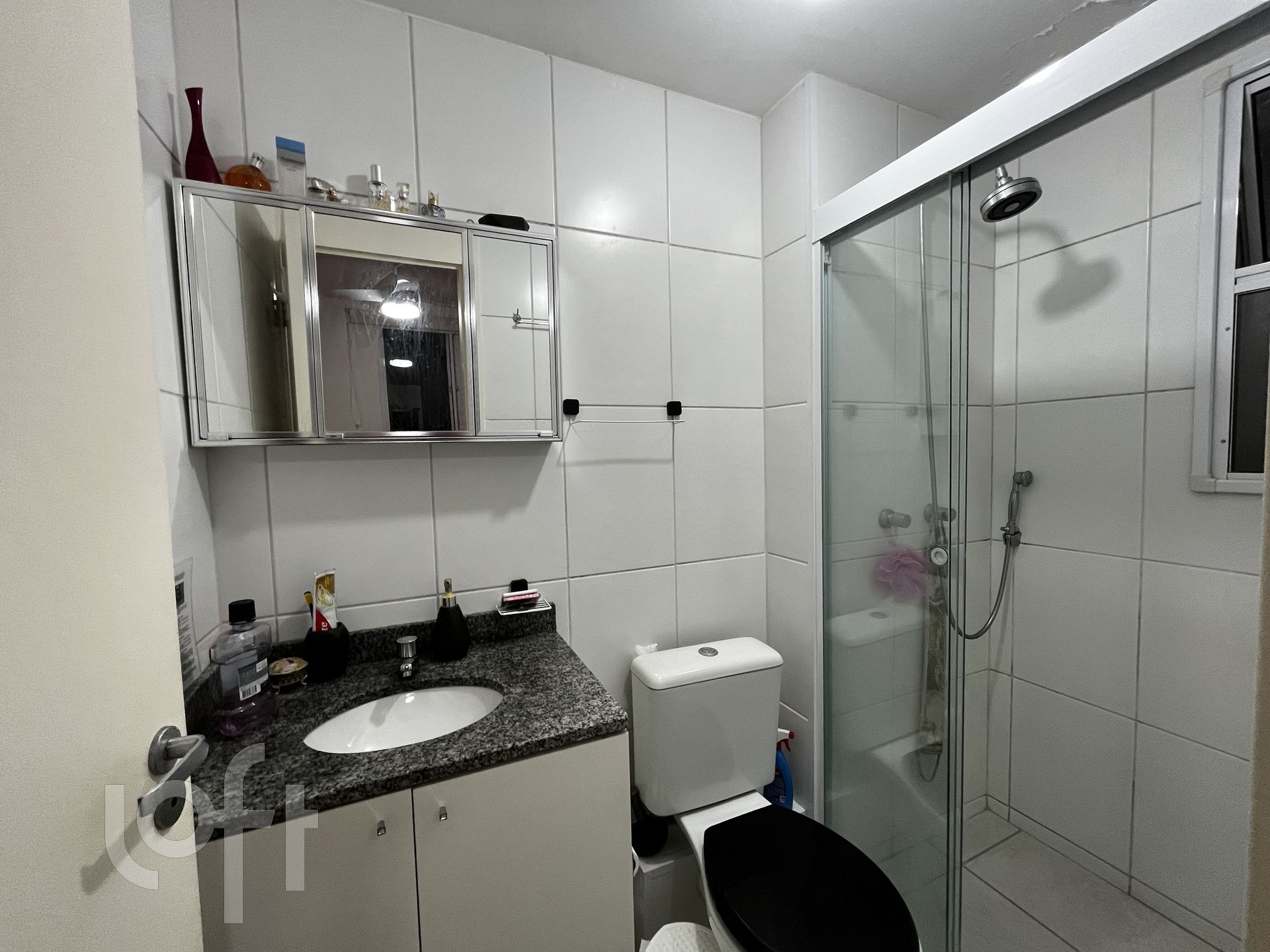 Apartamento à venda com 2 quartos, 64m² - Foto 35