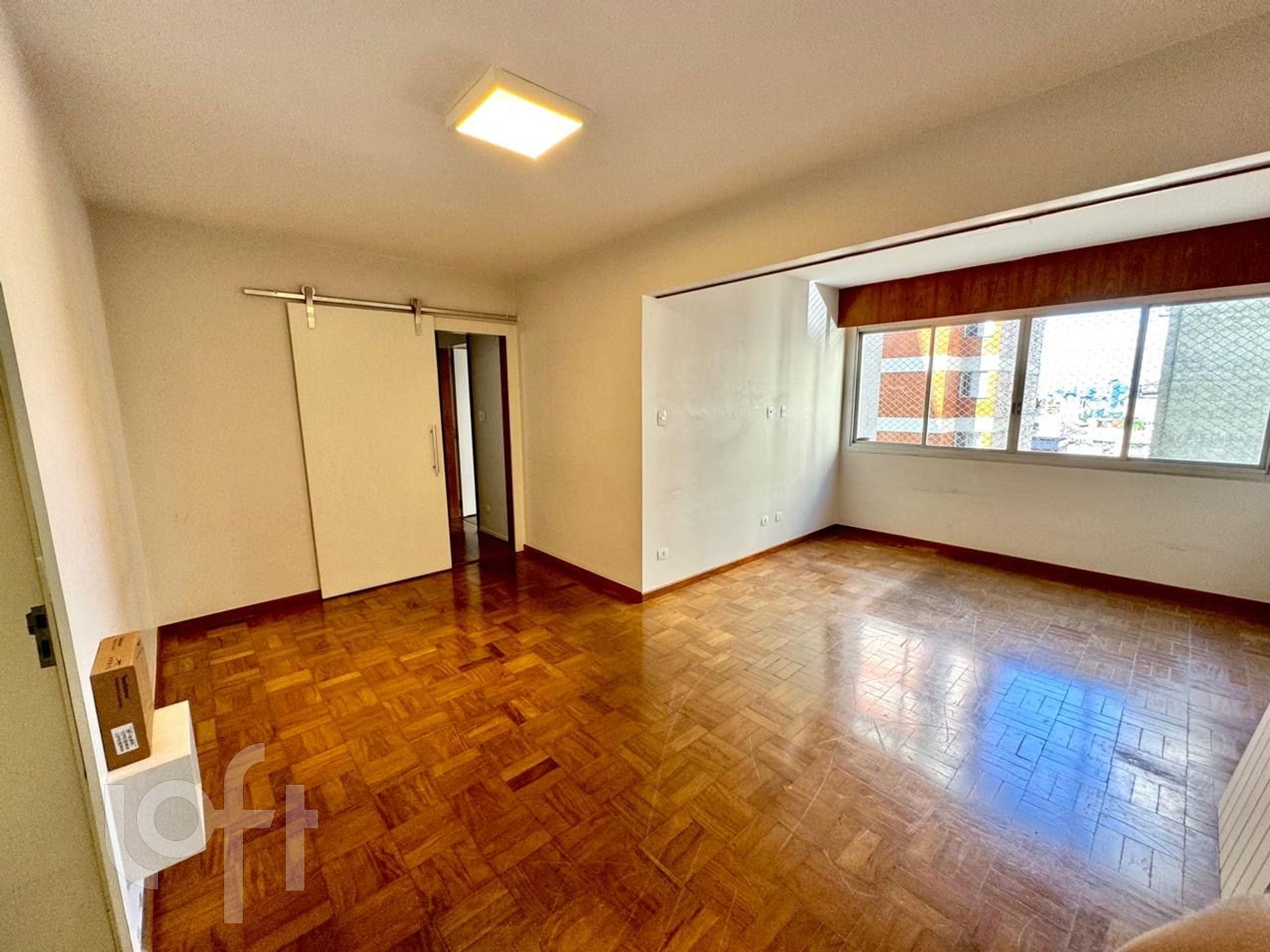 Apartamento à venda com 2 quartos, 132m² - Foto 1