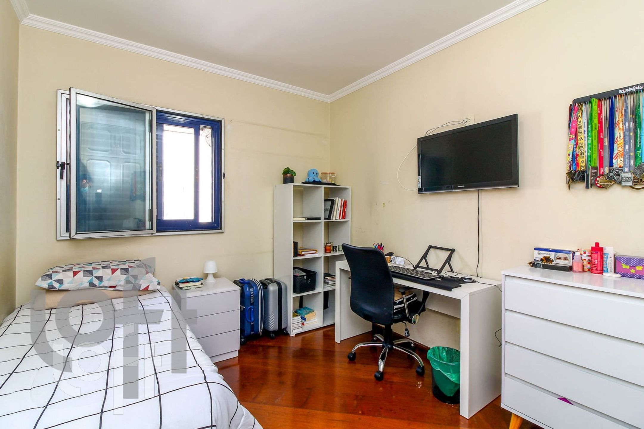 Apartamento à venda com 3 quartos, 140m² - Foto 5