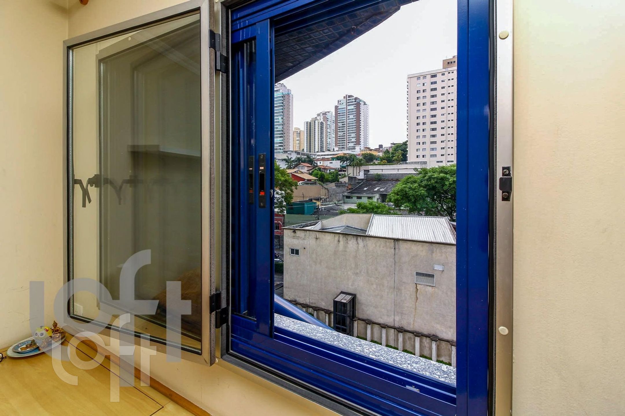 Apartamento à venda com 3 quartos, 140m² - Foto 10