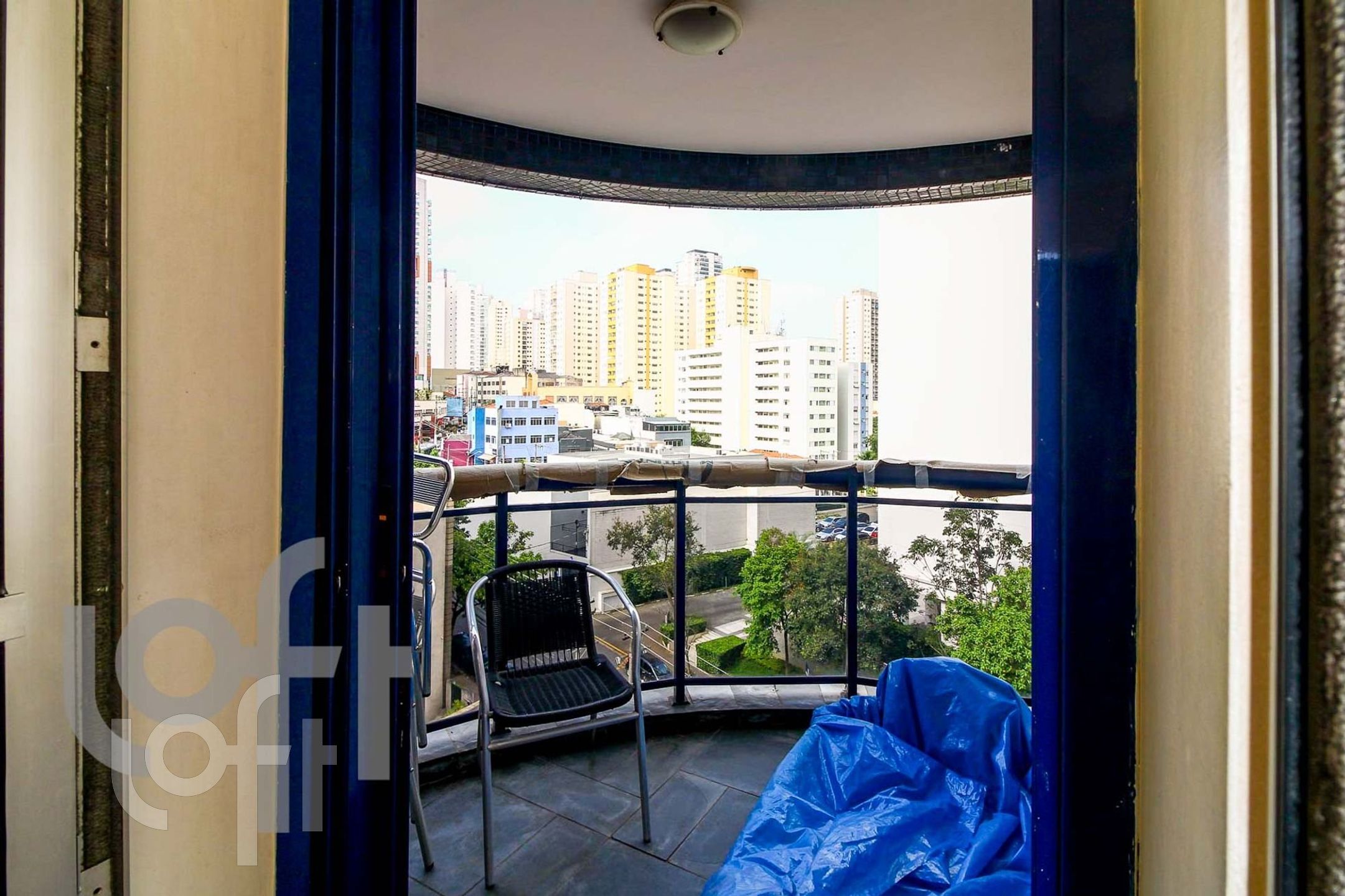 Apartamento à venda com 3 quartos, 140m² - Foto 15