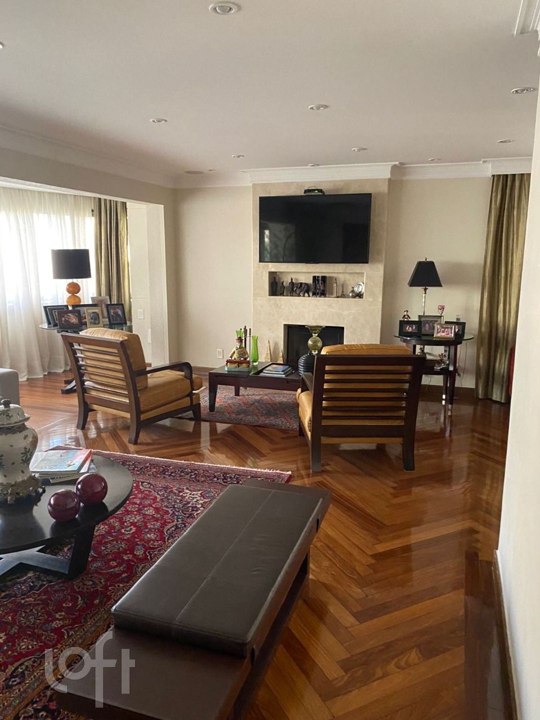 Apartamento à venda em Vila Andrade com 250 m², 4
