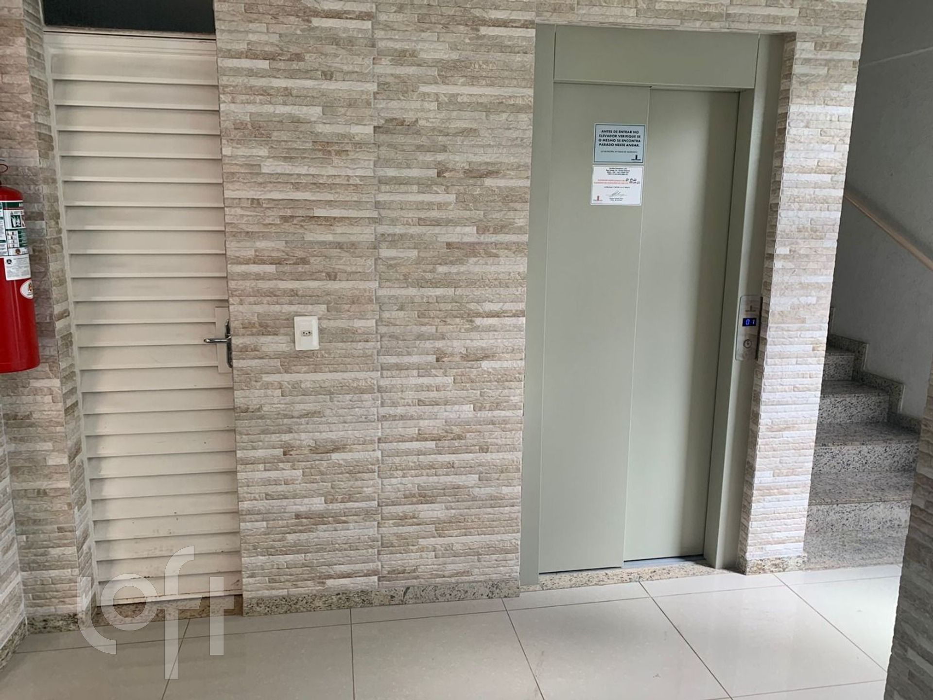 Apartamento à venda com 4 quartos, 180m² - Foto 17