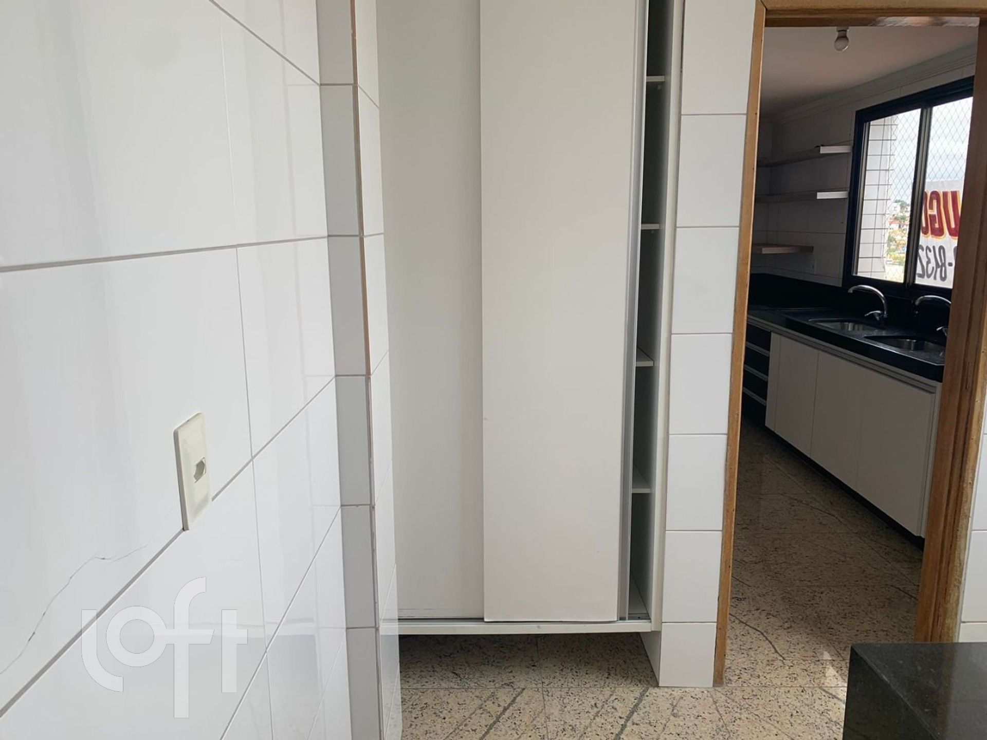 Apartamento à venda com 4 quartos, 180m² - Foto 16