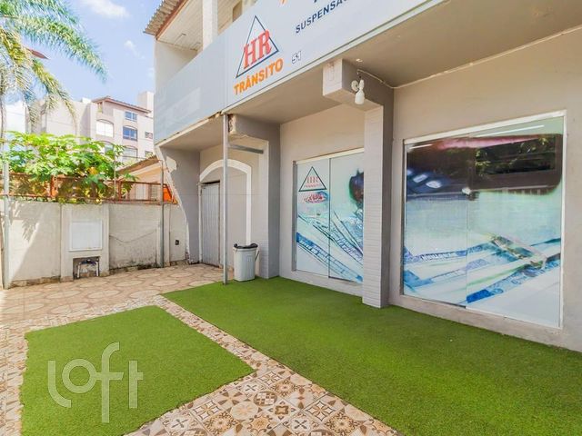 Casa com 290m², 5 dormitórios, 1 suíte, 1 vaga, Chácara das Pedras em Porto Alegre